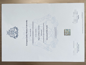 Earn a Liverpool John Moores University certificate easily online.